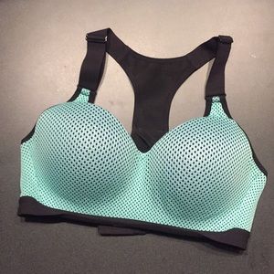 Victoria Secret sports bra